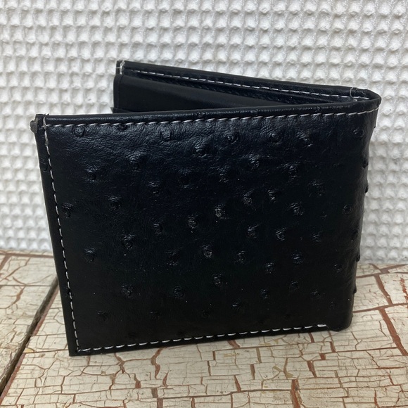 Bifold wallet - Picture 5 of 7